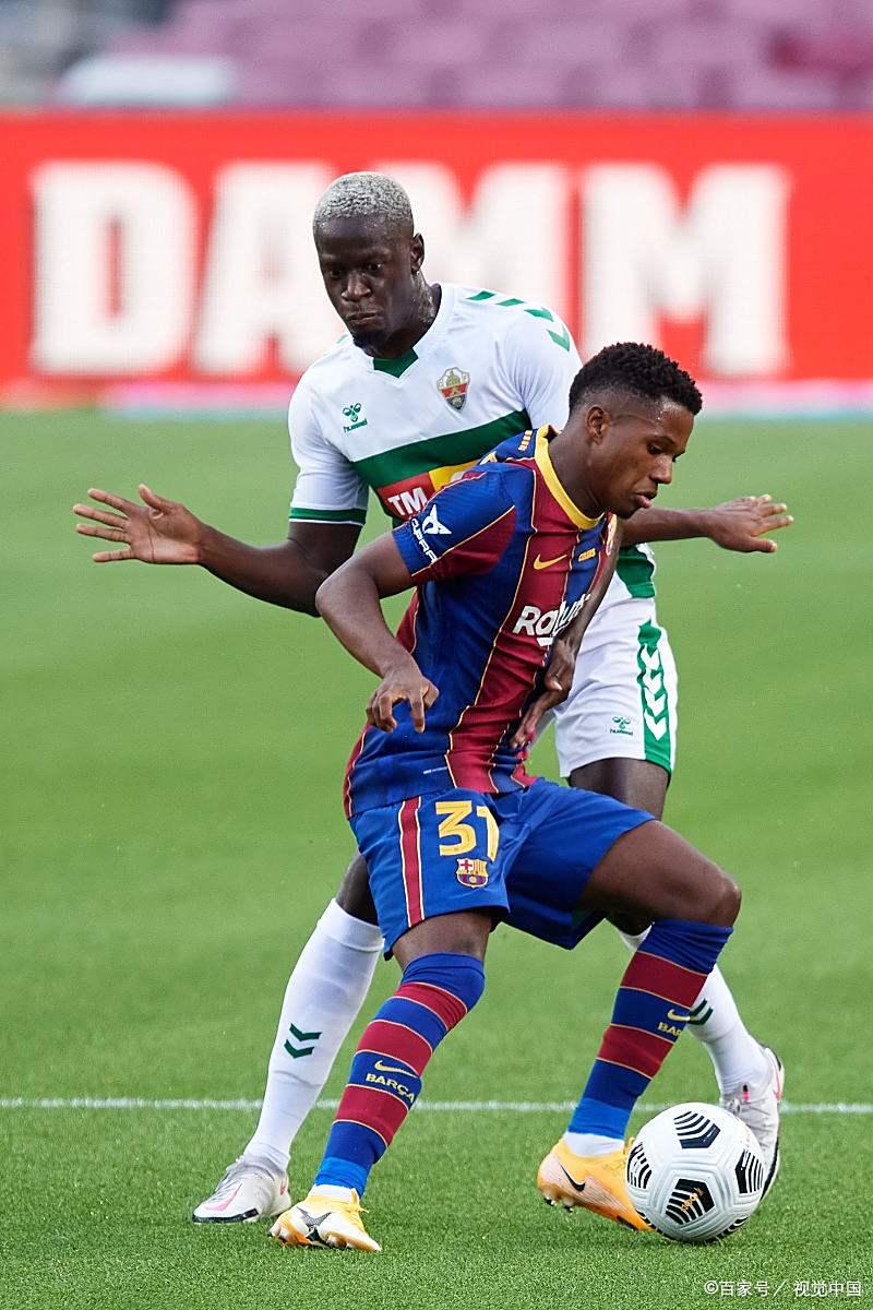 九游体育下载-切尔西训练开放日，转会期状态回暖引欢呼，德甲在即，赛程密集仍需轮换的简单介绍